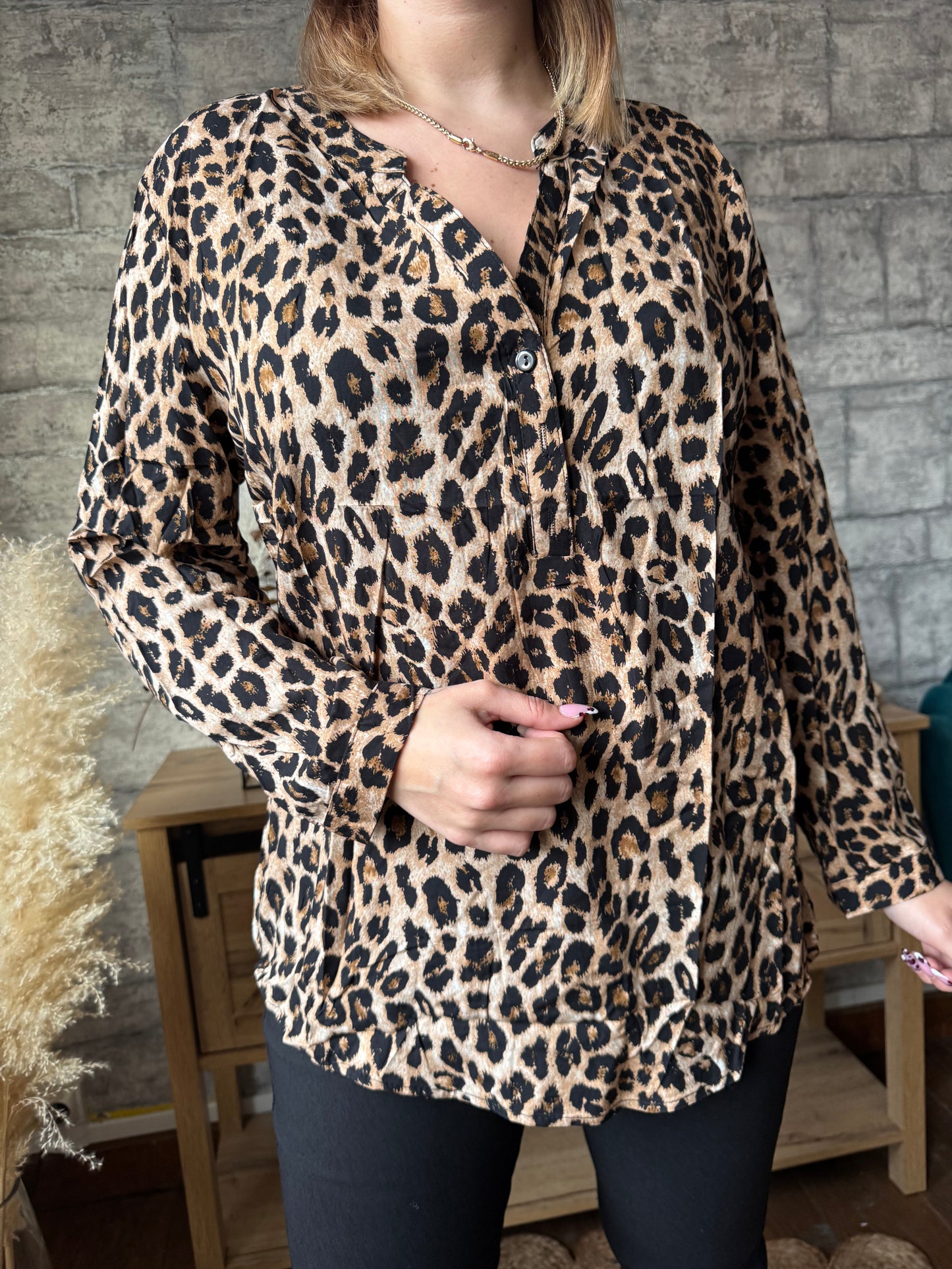 Chemise Leopard Pulpeuse