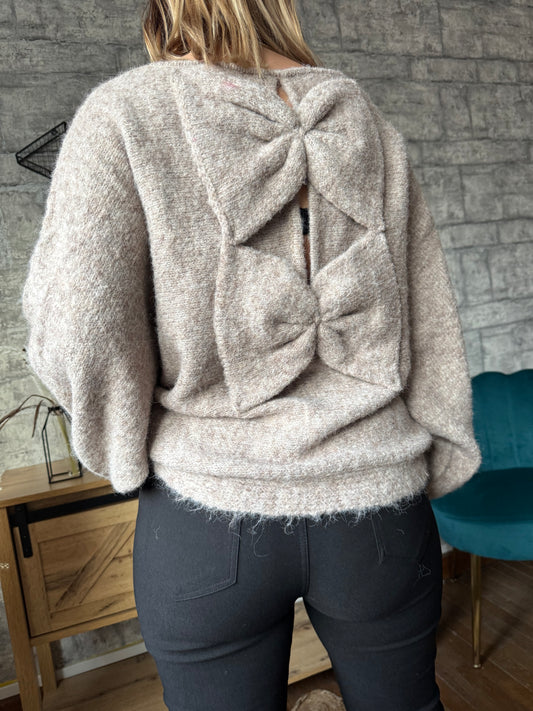 Pull Taupe Noeud Dos Pulpeuse