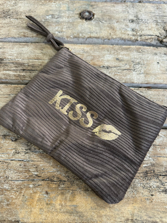 Pochette Kiss